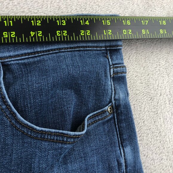 Lee Womens Jeans Size 14 Medium Wash Bootcut Leg Blue Denim Classic Casual - Picture 4 of 12